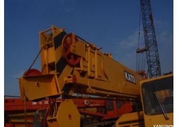 Kato 25T truck crane NK250E for sale