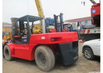 Toyota 15T Forklift  FD150 for sale