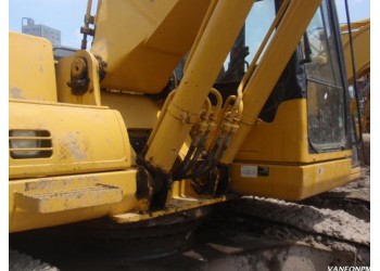 Komatsu PC240 excavator for sale