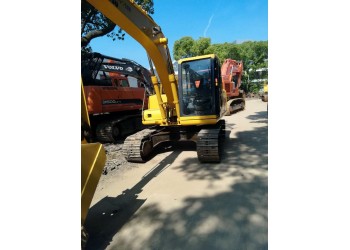 Komatsu PC120 excavator for sale