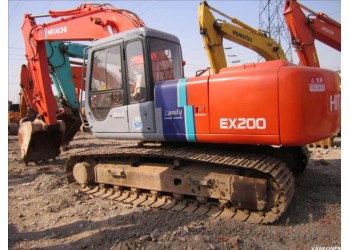 Hitachi EX200 excavator