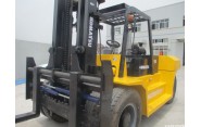 Komatsu 15T Forklift FD150